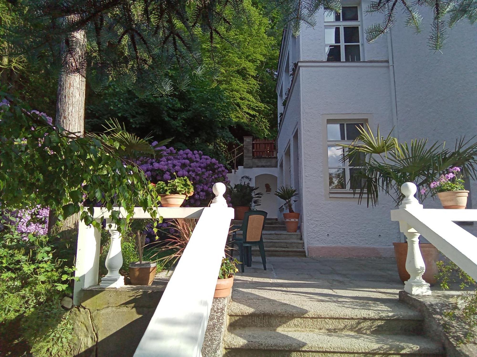Pension Baron Schoeneck Karlovy Vary Exterior foto